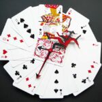 ceas cu joker "Ceas De Perete Cu Joker"