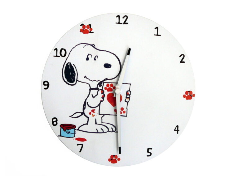 Ceas perete Snoopy fosforescent snoopy spate