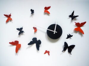 Fluturi 3D, ceas de perete fluturi 3d portocaliu negru