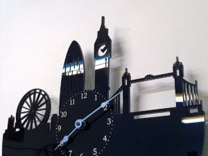 Ceas plexiglass negru Detaliu Londra